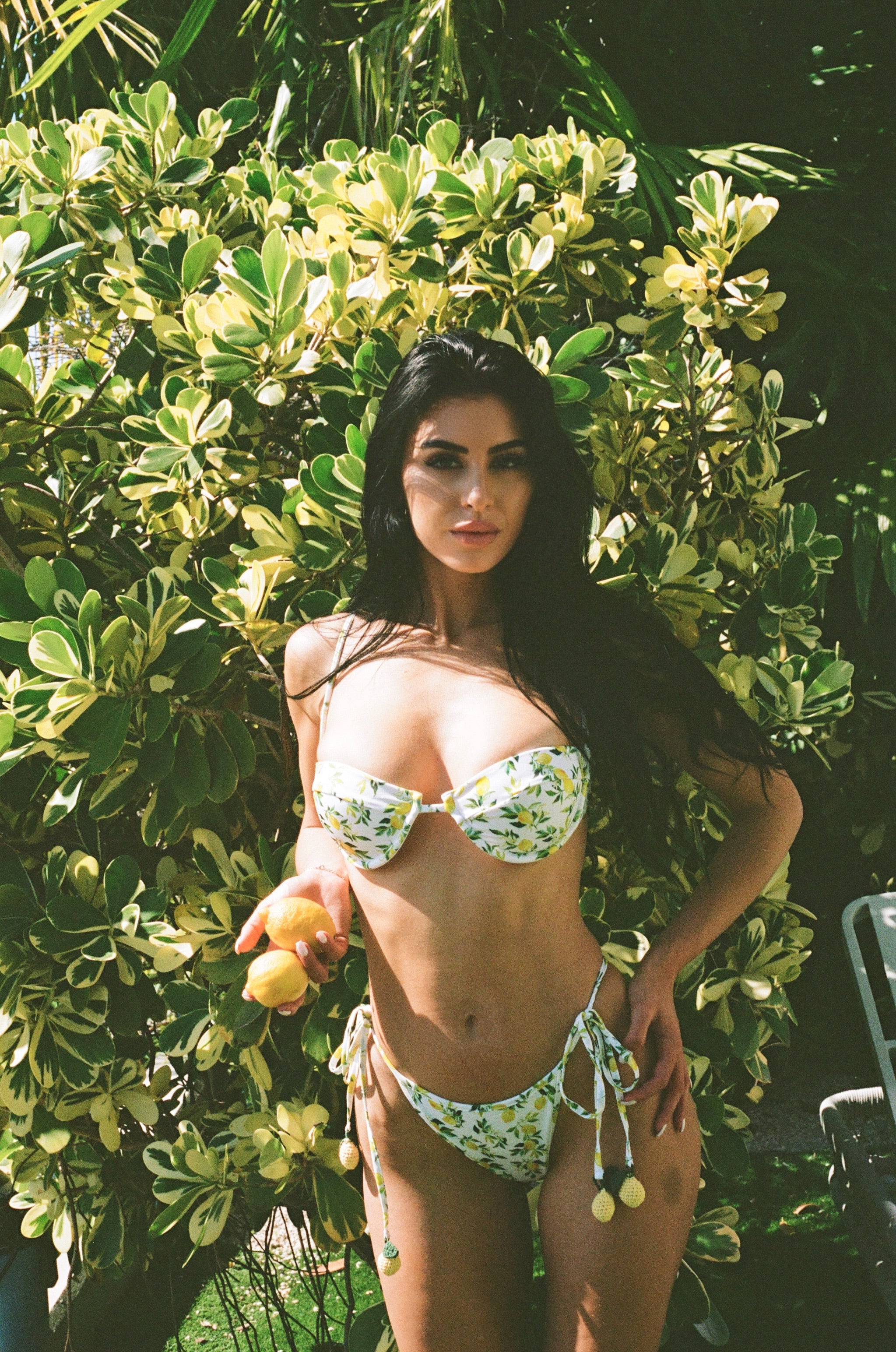 Lemon Side Tie Bottom