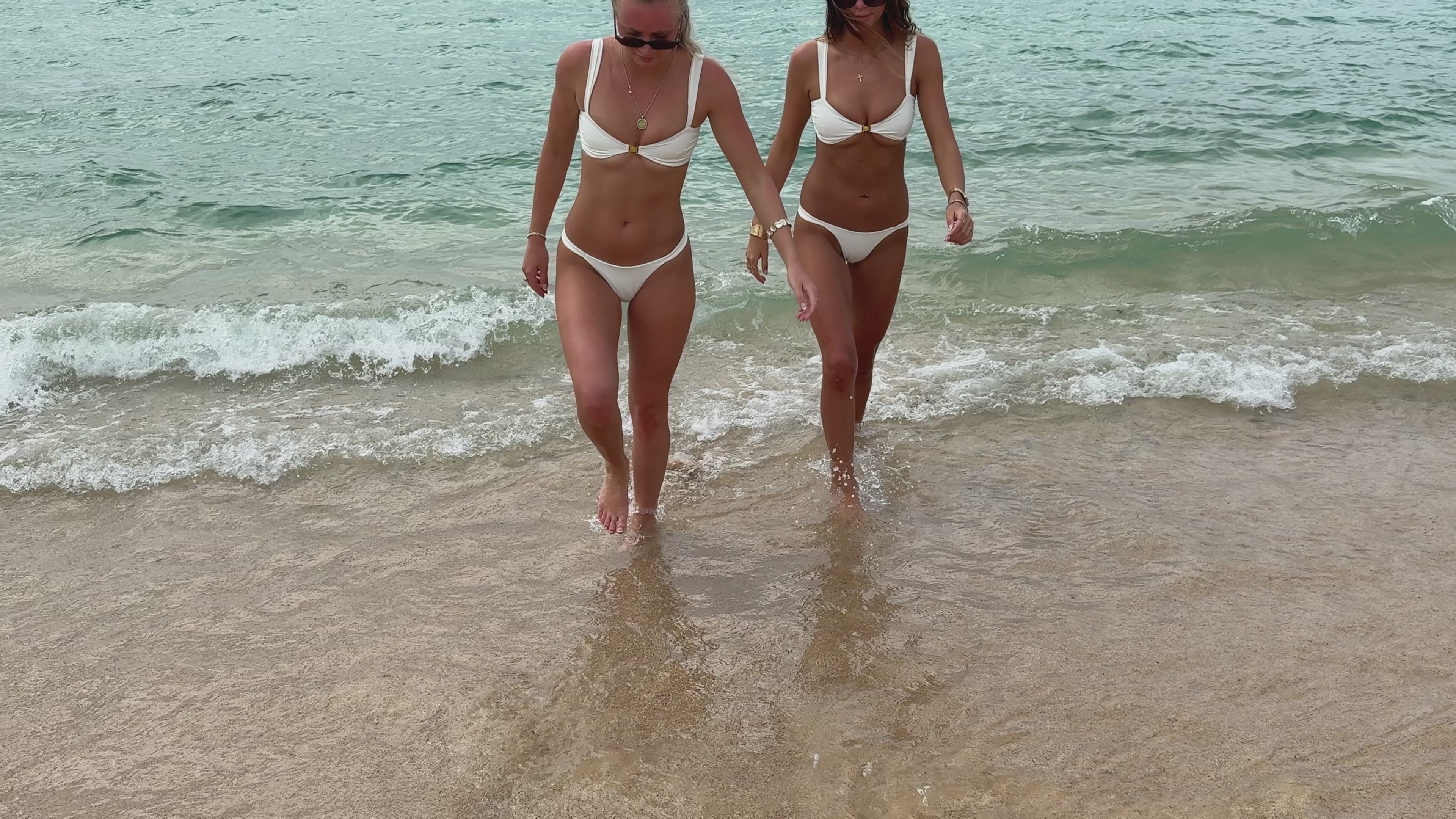 Avorio Gold Hardware Top